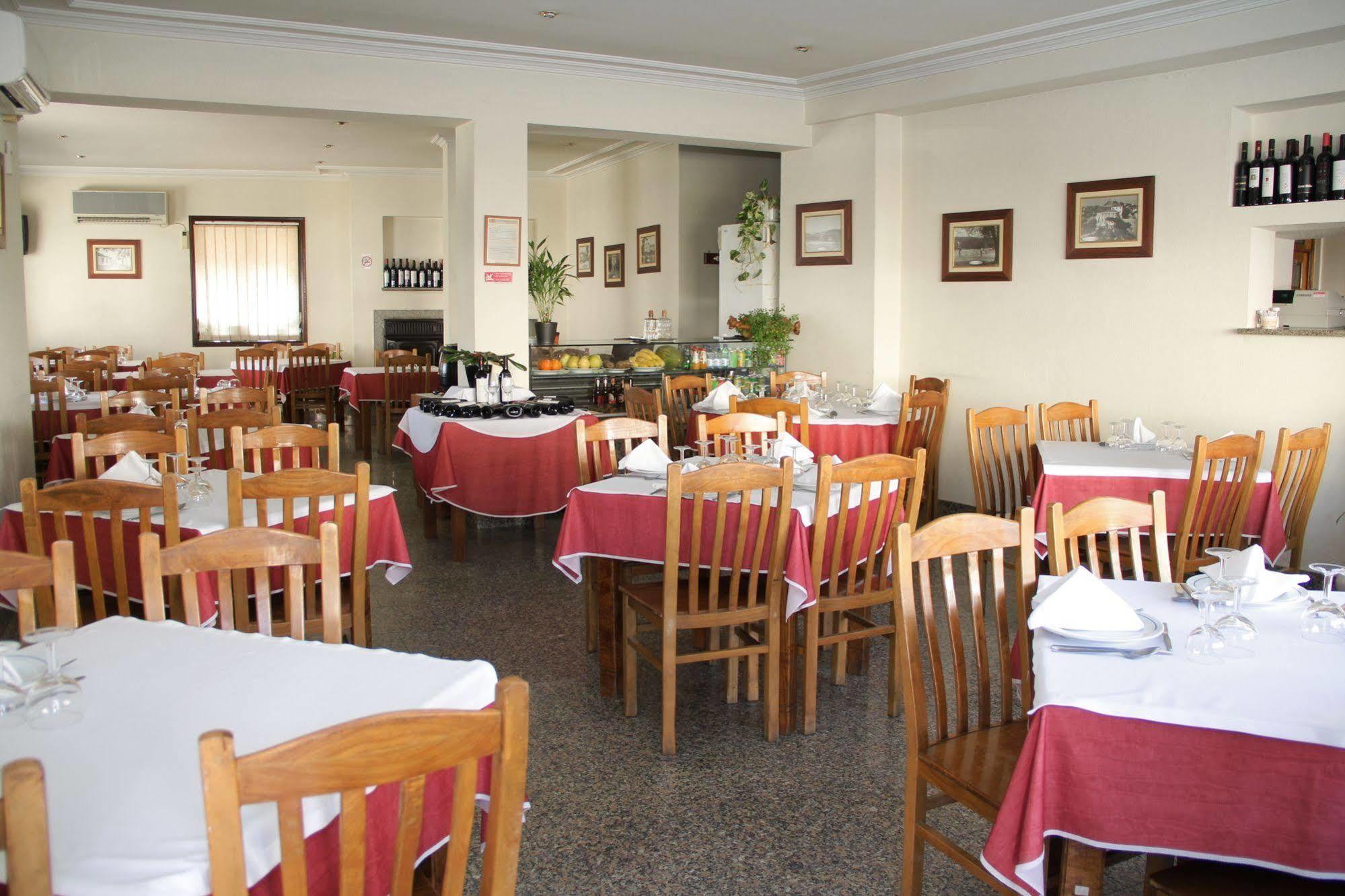 Restaurante E Residencial O Resineiro Hotel Vidago Exterior foto