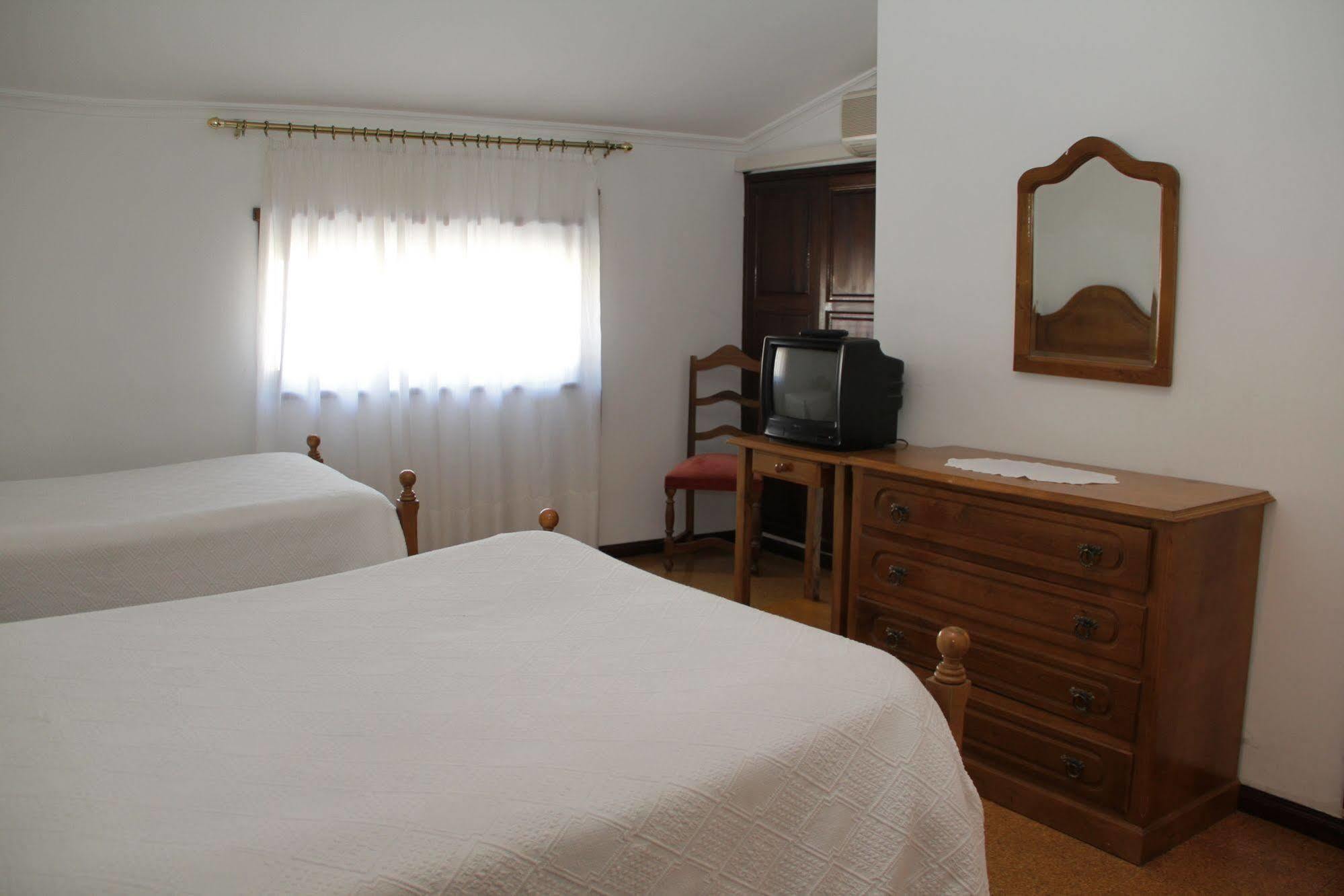Restaurante E Residencial O Resineiro Hotel Vidago Exterior foto